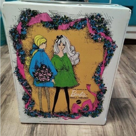 Mattel the world of Barbie doll trunk carry case 1968 vintage #1004 POOR - Picture 1 of 7